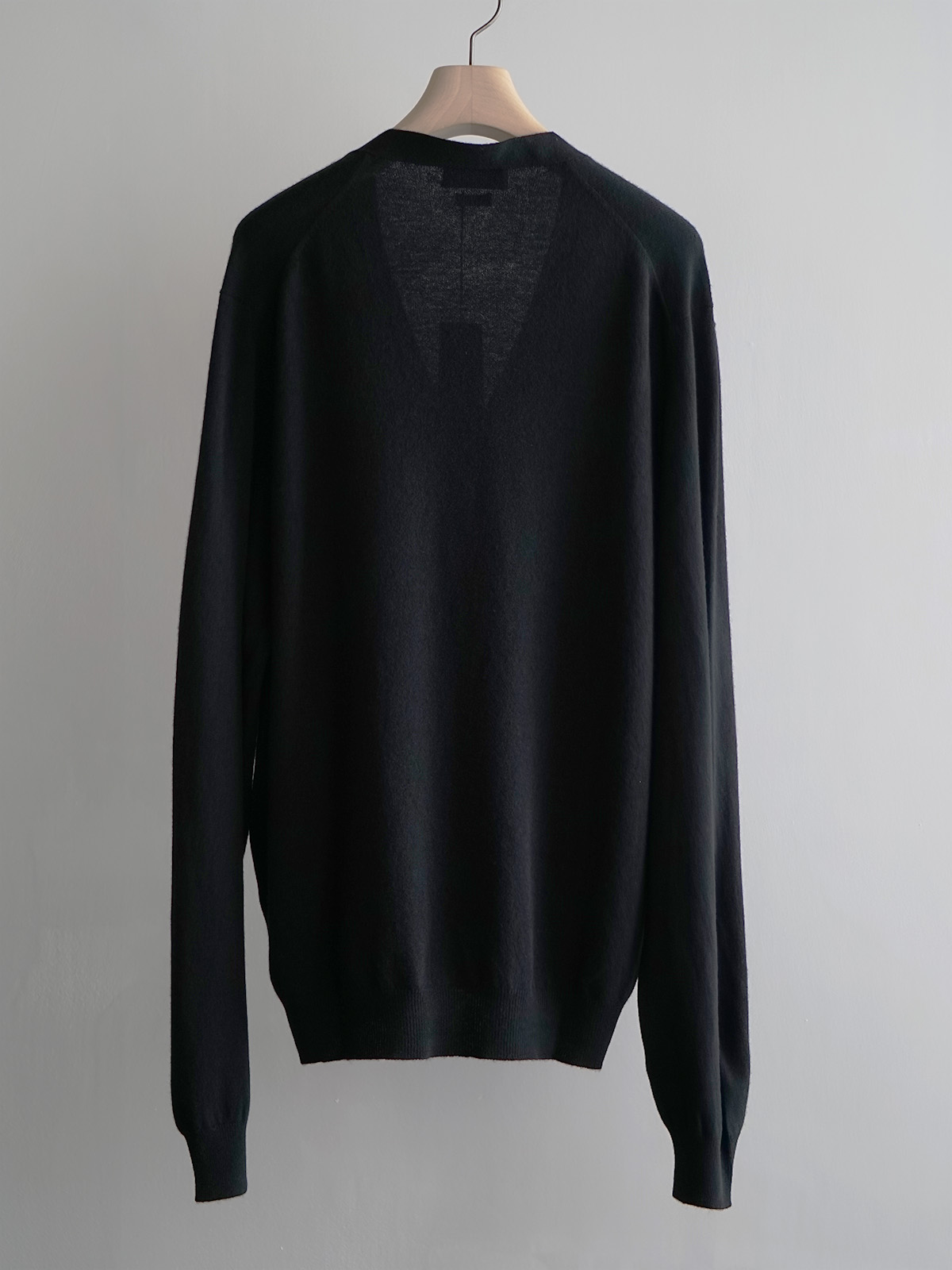 scott charters comoli vneck cardigan c2