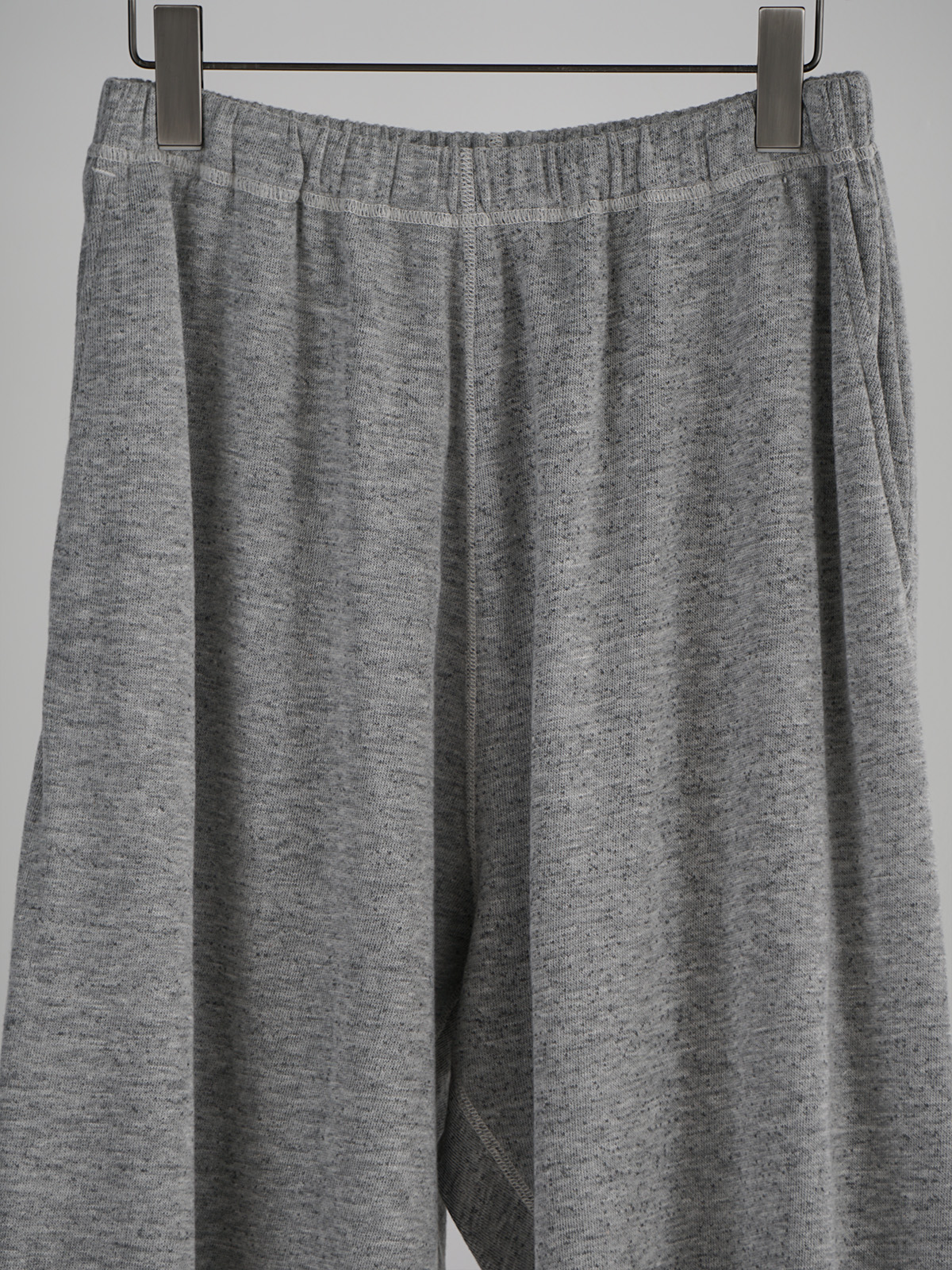 grey fleece sweatpants d3
