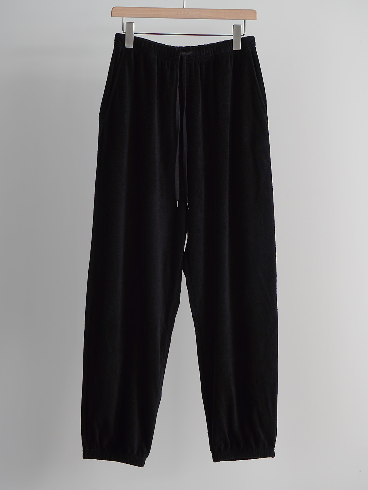 pile pants d1