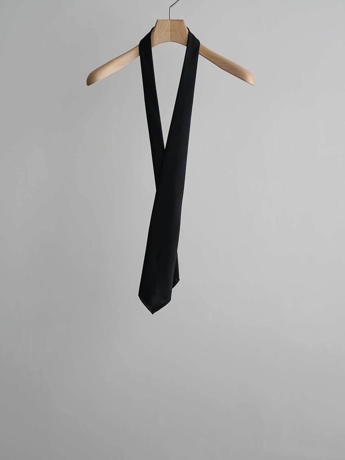 black formal tie c1